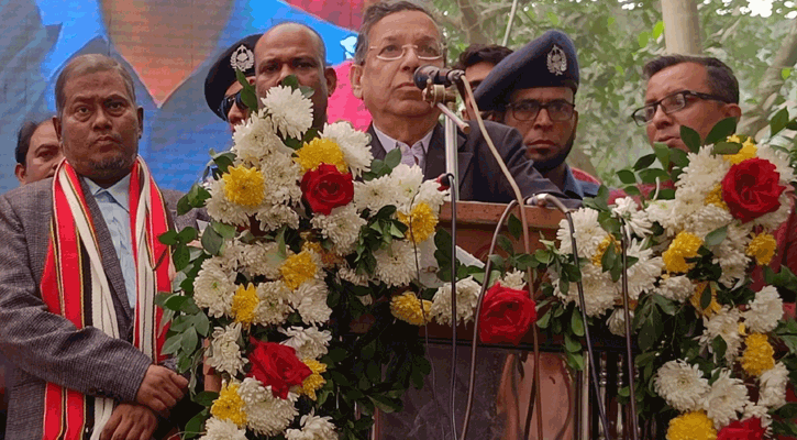 সংবিধান অনুযায়ী নির্বাচন হবে: আইনমন্ত্রী