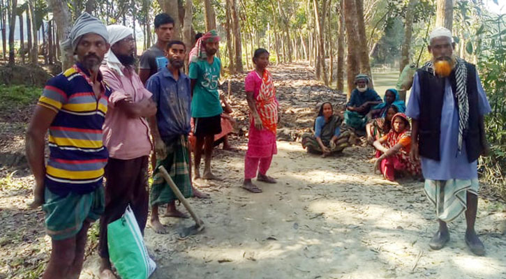 এক মাসেও মেলেনি কর্মসৃজন কর্মসূচির পুরো মজুরি 