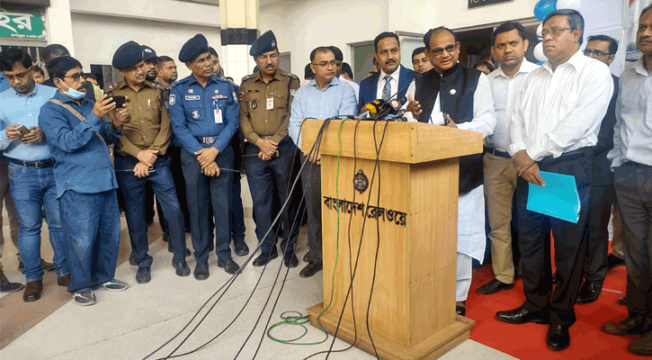 ট্রেনের অনলাইন টিকিট কাটতে ৪ লাখ যাত্রীর রেজিস্ট্রেশন