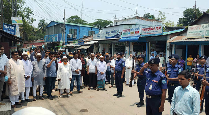 সৈয়দপুরে বীর মুক্তিযোদ্ধা হেনাকে রাষ্ট্রীয় মর্যাদায় দাফন