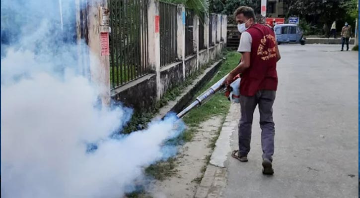 মশা নিধনে ৩০ ওয়ার্ডে অভিযান চালাবে ডিএসসিসি