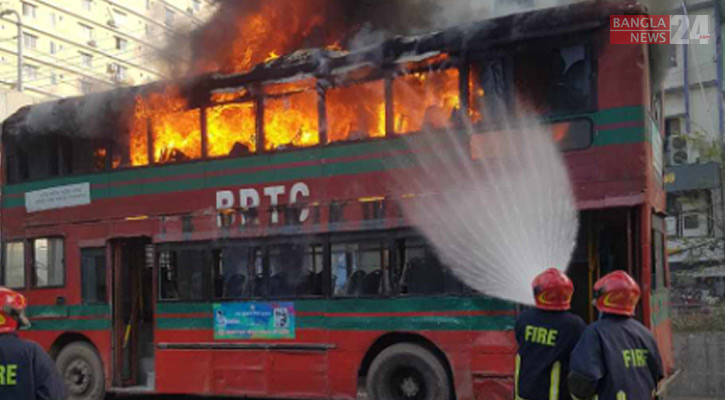 মিরপুরে বিআরটিসির বাসে আগুন