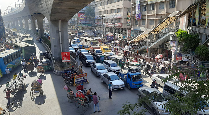 অবরোধে প্রভাব নেই সড়কে, যান চলাচল স্বাভাবিক