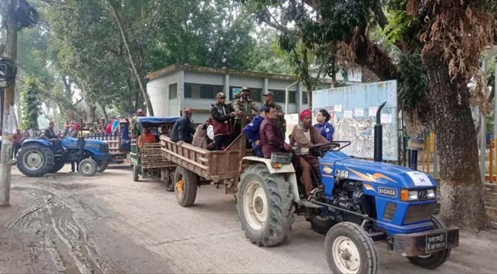 নীলফামারীতে ভোটের সরঞ্জাম বহনে অবৈধ যানবাহনই ভরসা