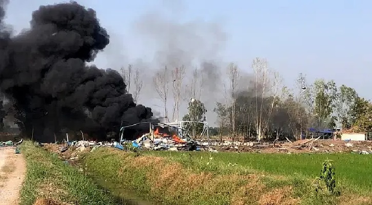 থাইল্যান্ডে আতশবাজির কারখানায় ভয়াবহ বিস্ফোরণ, নিহত ২০