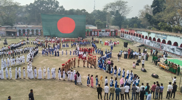 নড়াইলে ৭ মার্চ উপলক্ষে শতকণ্ঠে বঙ্গবন্ধুর ভাষণ ও জাতীয় সংগীত