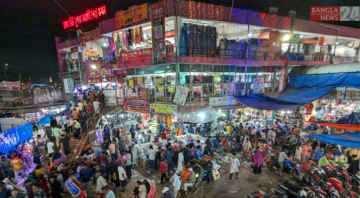 ঈদের বাজার: পাইকারিতে জমজমাট, খুচরায় এখনও ঢিলেঢালা