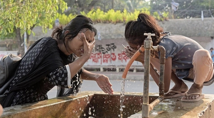 বৃষ্টি হলেও থাকবে ভ্যাপসা গরম 