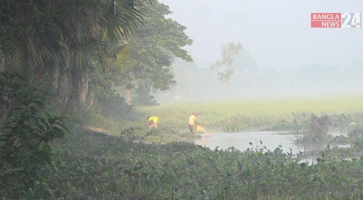 থার্মোমিটারের পারদ নামল ১৩ ডিগ্রির ঘরে, কমবে আরও